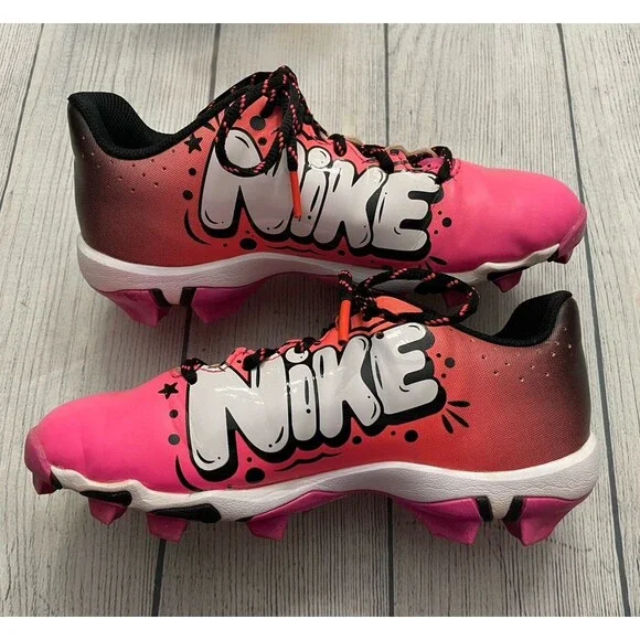 Pink Nike Girl Softball Cleats Shoes, Size Youth 4.5 - Picture 1 of 5